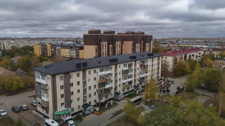 В Кокшетау возобновили модернизацию жилья: ремонта ждут 320 домов