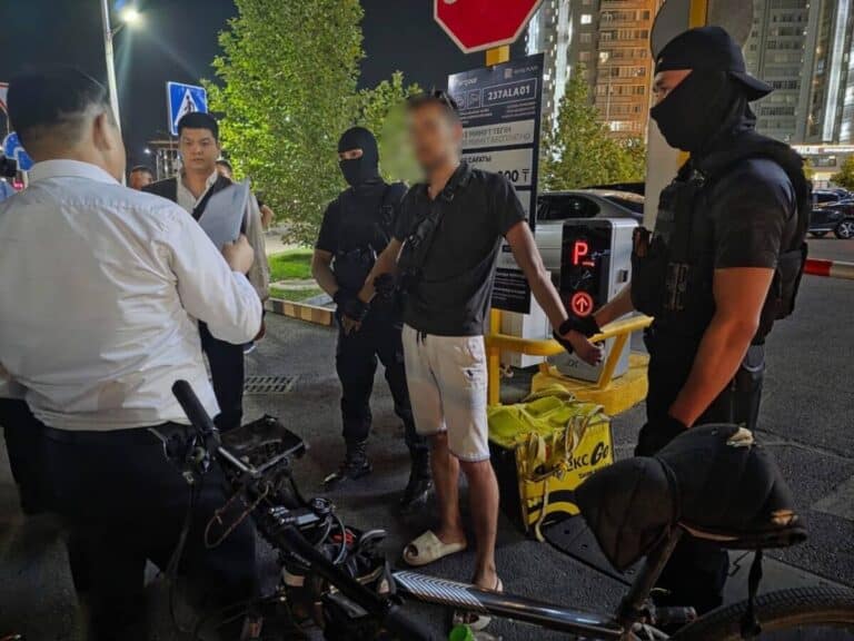 14 жастағы бала болып танысқан: интернет арқылы қыздарды алдаған күдікті ұсталды