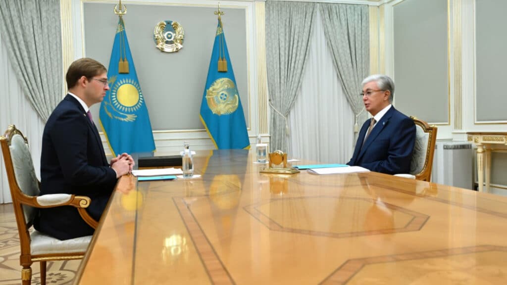 Tokayev receives new FIDE President Timur Turlov
