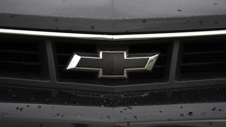 Костанаец передаст банку два Chevrolet из-за долга по кредиту