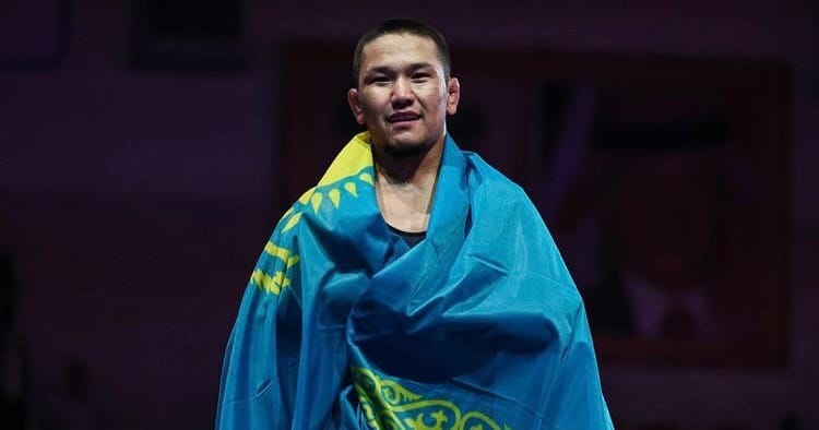 Мерей Базарбаев пробился в финал чемпионата мира U23 в Лас-Вегасе. Еще три казахстанских борца продолжат борьбу за бронзу.