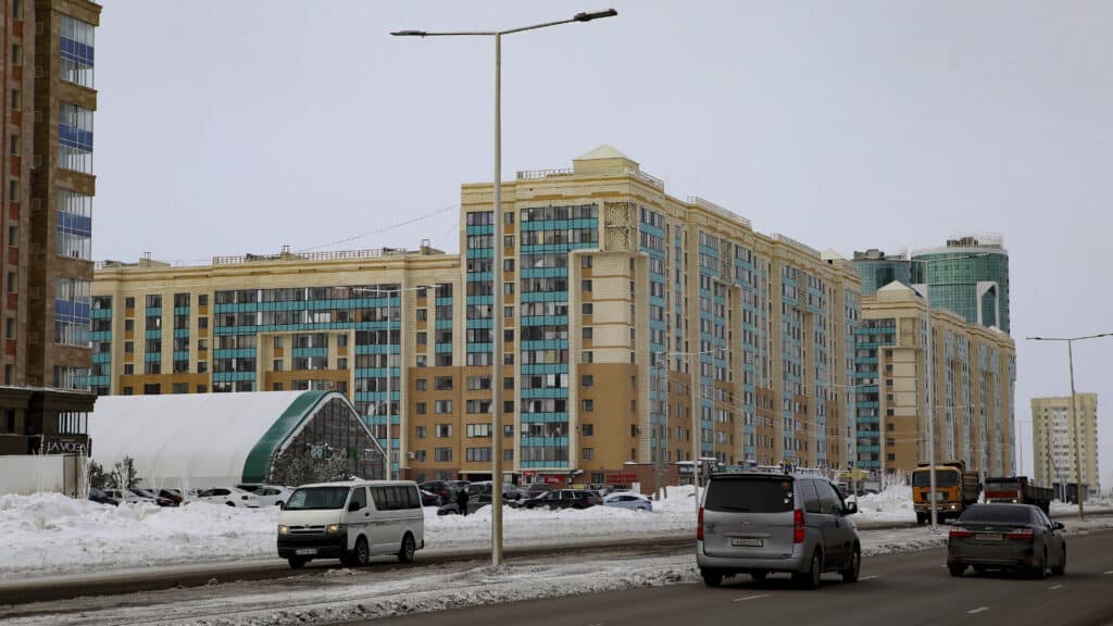 Жители нескольких районов Астаны останутся без тепла и света