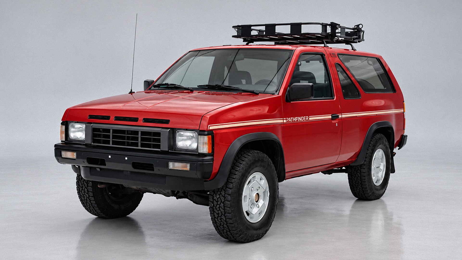 Nissan Pathfinder, рамный ниссан, ниссан патфайндер 1987, Nissan Pathfinder 1 поколение, патфайндер 1 поколение