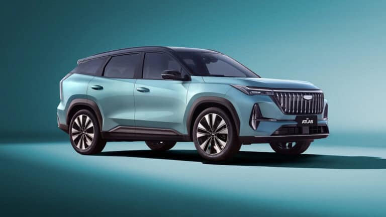 Geely раскрыла цены на новый Atlas в Казахстане