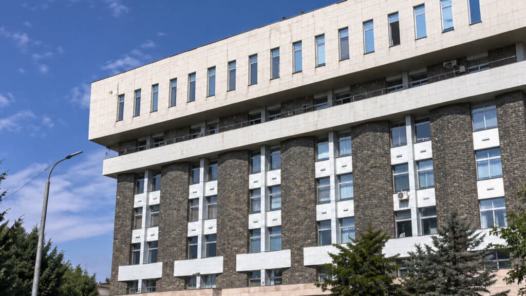 Фонд недвижимости бывшего замглавы МВД преобразуется в компанию / yandex.kz, бильд-редактор: Адэлина Мамедова