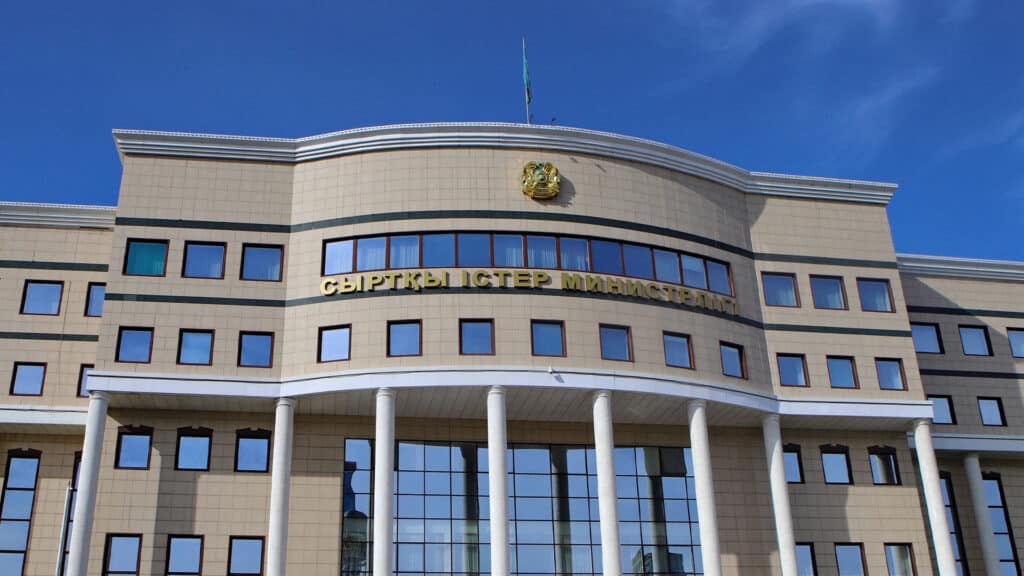 Драка на 15 человек в Южной Корее: что известно об участии казахстанцев
