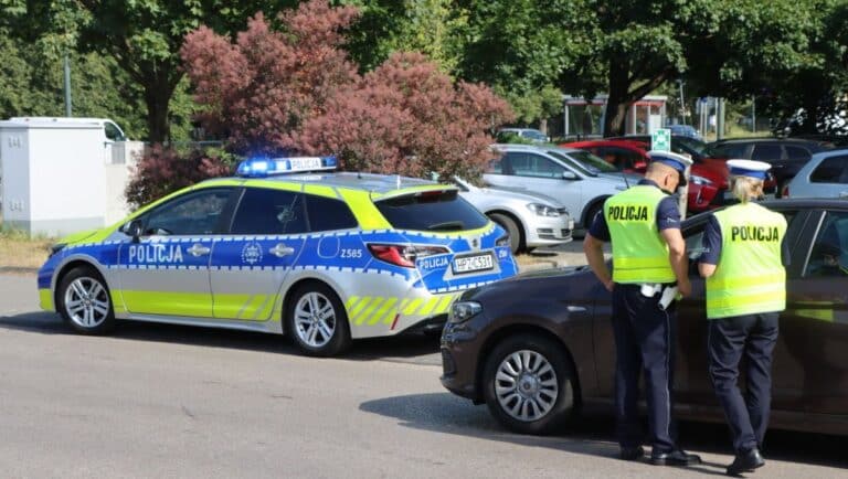 Польшада мектепке жасалған шабуыл кезінде мұғалім қайтыс болды