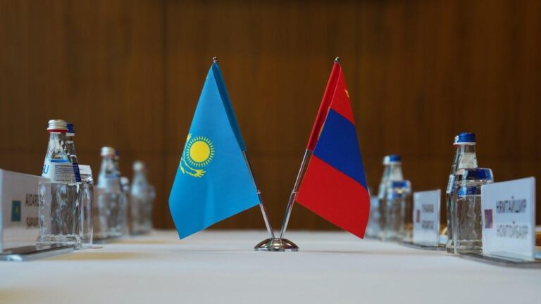 Қазақстан мен Моңғолия сауда айналымын 500 млн долларға жеткізеді
