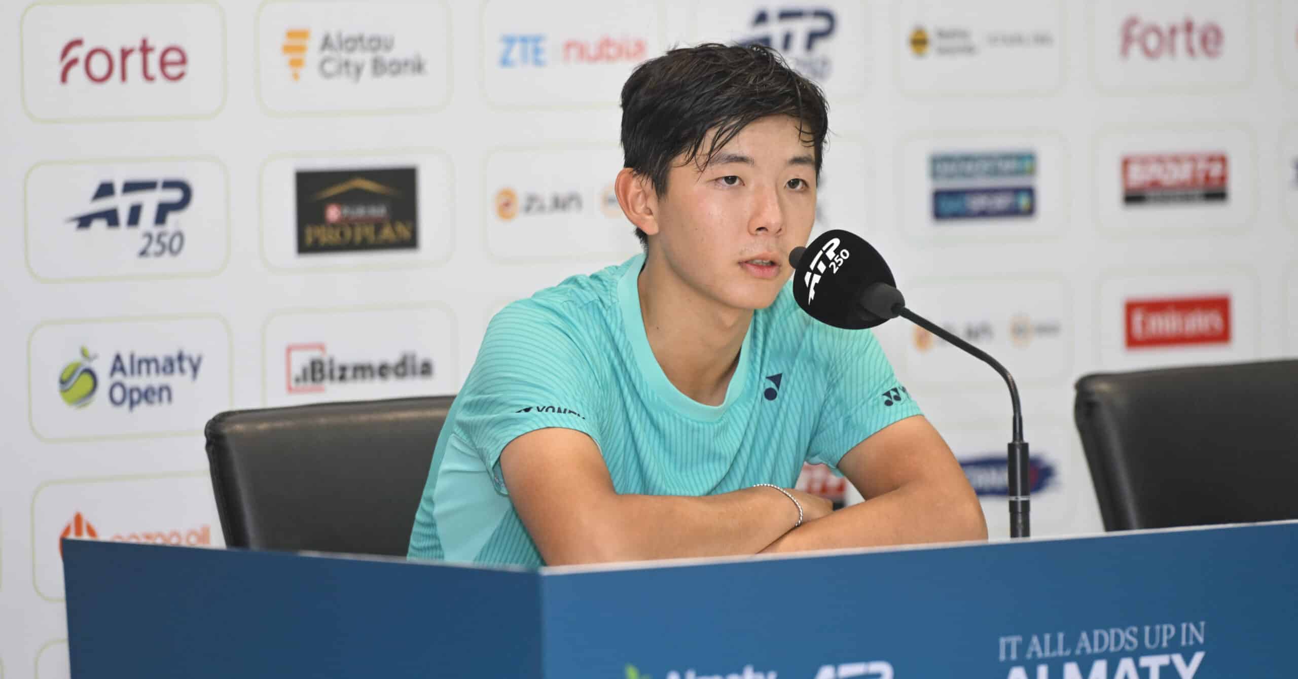 Зангар Нурланулы после поражения от Томаша Махача на Almaty Open рассказал о разнице между юниорским и взрослым теннисом и назвал аспекты, над которыми будет работать.