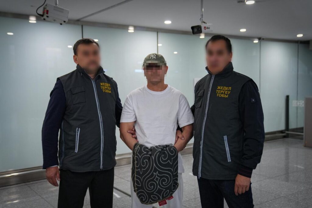 В Казахстан экстрадировали подозреваемого в особо крупном мошенничестве