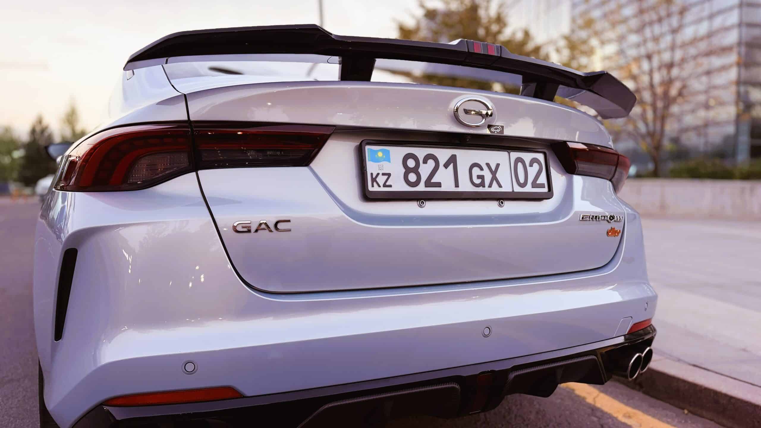 GAC Empow вид сзади