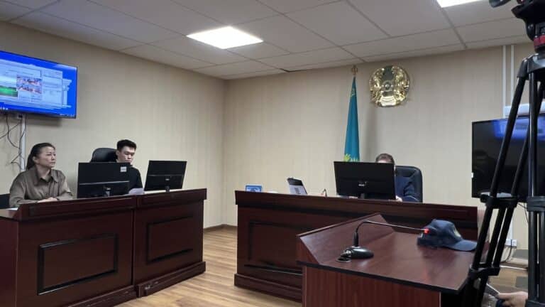Отбасылық құпия: Ерболат Жанабыловтың соты жабық режимде өтетін болды 