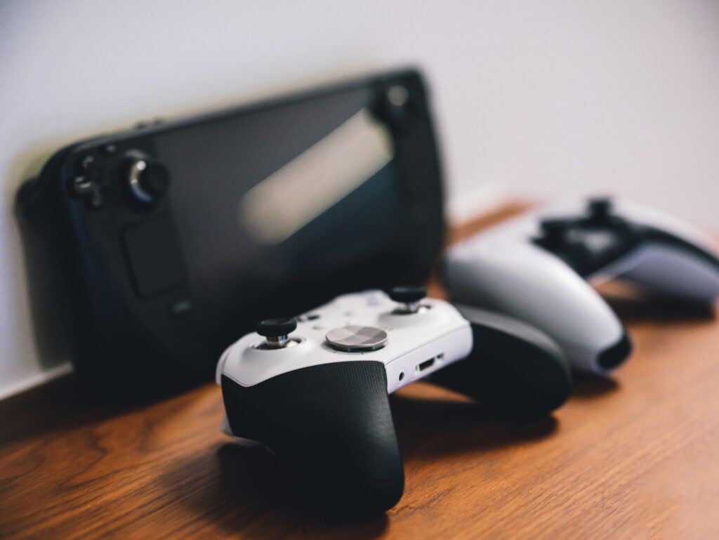 Xbox и PlayStation теряют покупателей из-за рекордных цен на консоли