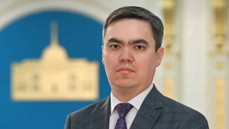 Токаев освободил от должности главу Государственно-правового отдела