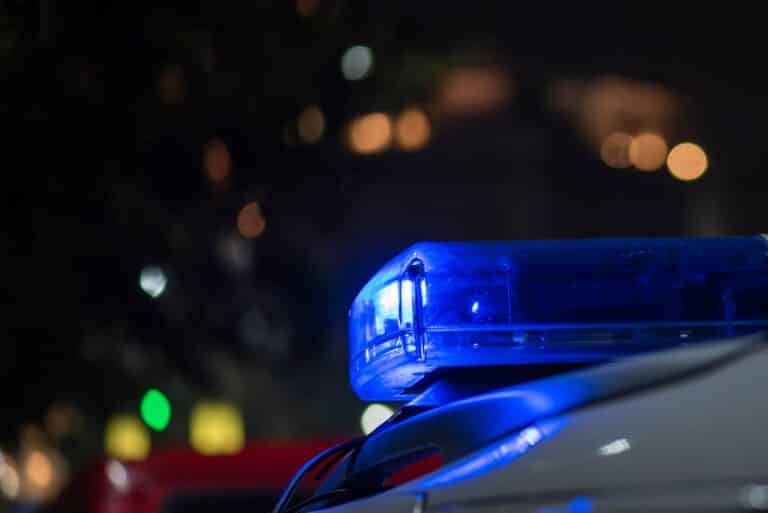 Гражданин Китая устроил пьяную гонку с полицией в Алматы