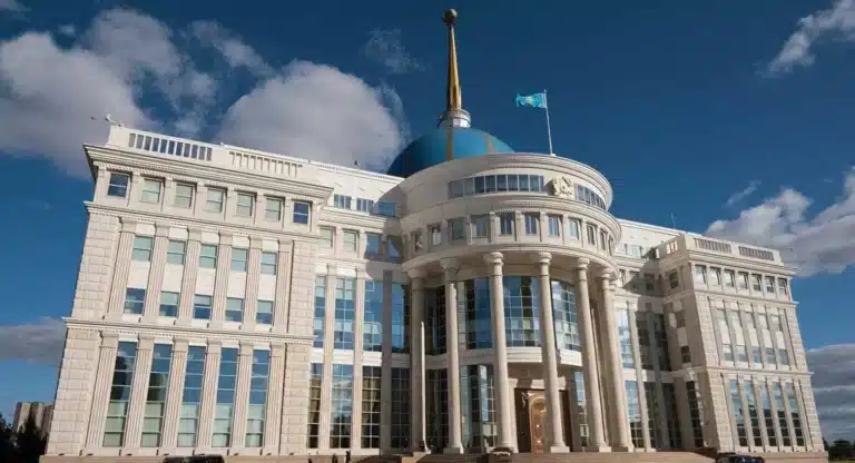 От Трампа до Чарльза III: кто поздравил Казахстан с Днем Республики
