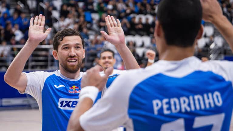 «Кайрат» и «Семей» сыграют в плей-офф Лиги чемпионов по футзалу